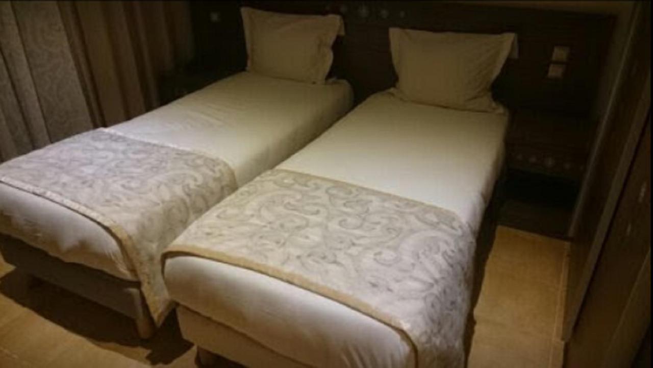 Taghit Saoura Hotel Buitenkant foto
