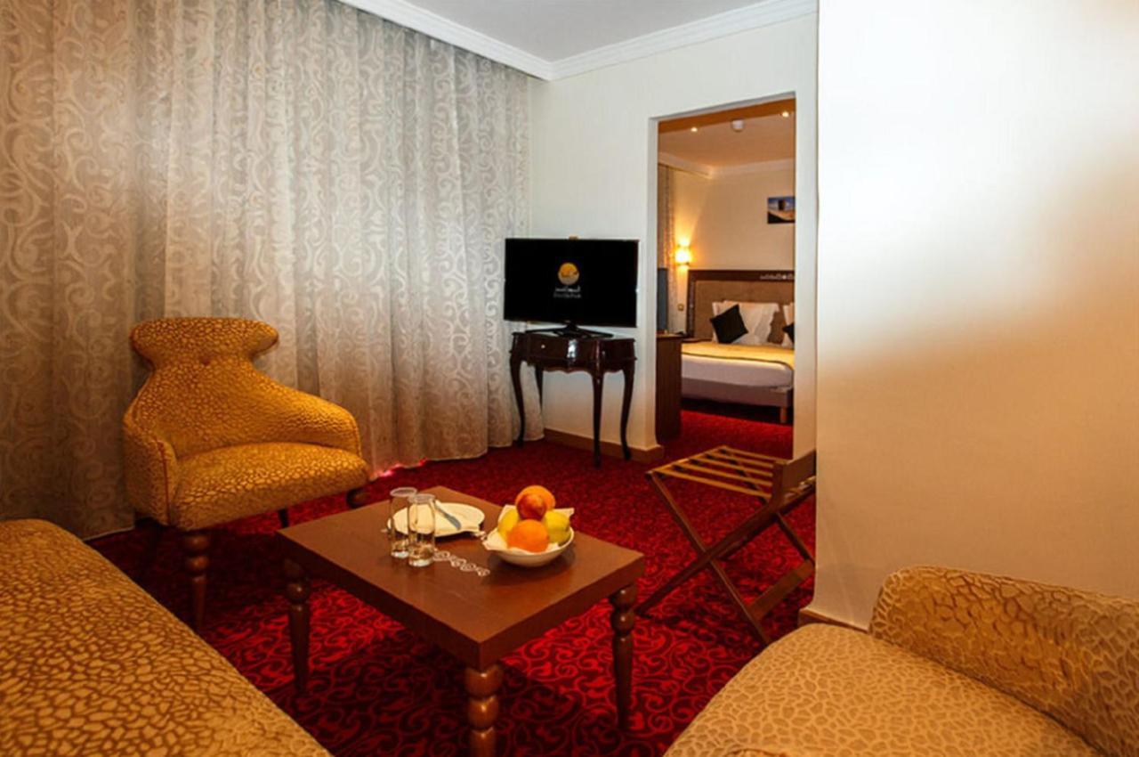 Taghit Saoura Hotel Buitenkant foto