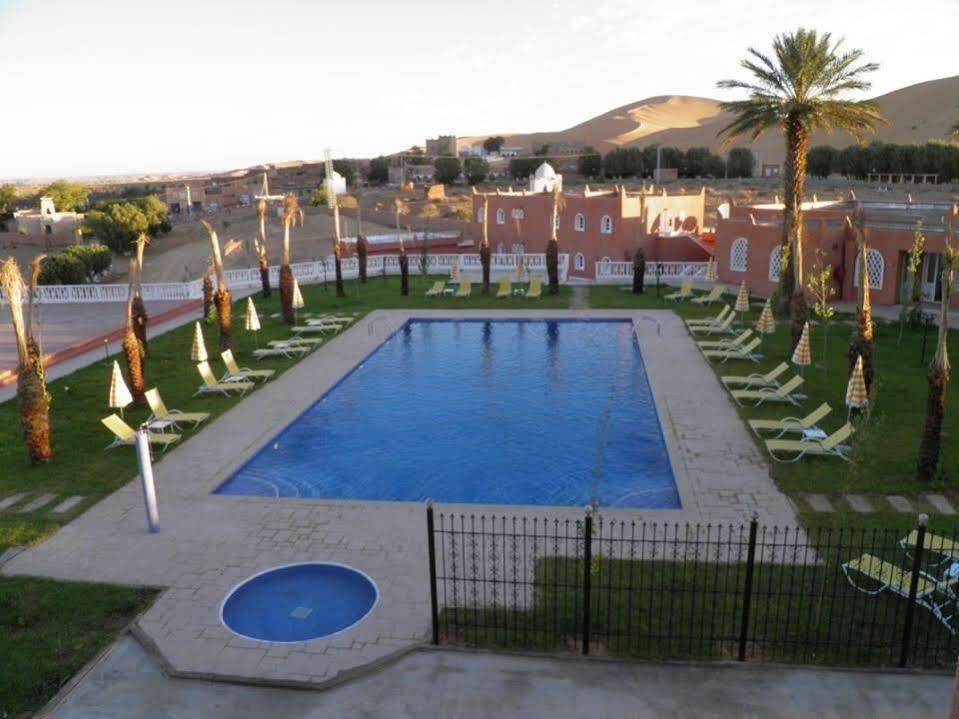 Taghit Saoura Hotel Buitenkant foto