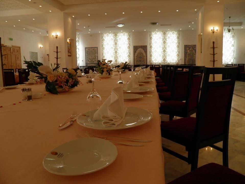 Taghit Saoura Hotel Buitenkant foto